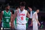 赵睿：我和胡金秋作为老将带动球队 有起伏很正常 需年轻人站出来