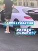 王哲林开着爱车亲自来接张镇麟，懂车的吧友看看这是啥车啊？😂